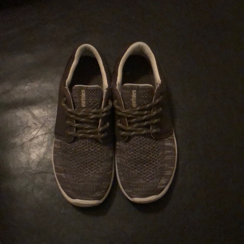 Etnies scout